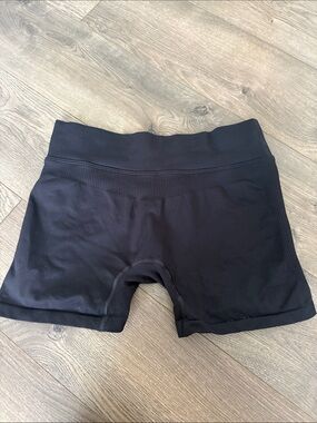 Gymshark Black High-Rise Bike Shorts With V Dip back